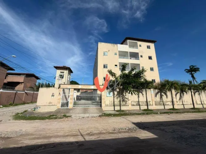 Apartamento com 2 dormitórios à venda, 57 m² por R$ 140.000,00 - Barroso - Fortaleza/CE