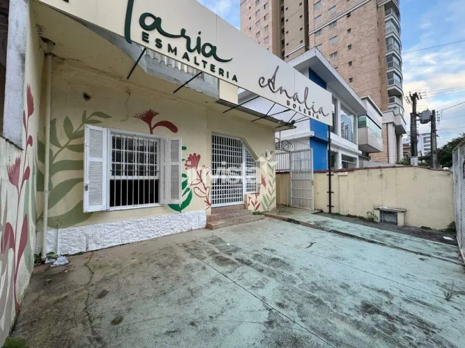Ponto Comercial | Loja | Casa Comercial para Alugar com 194m² no do Gonzaga em Santos