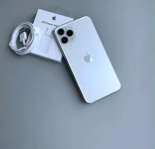 iPhone 11 Pro impecável