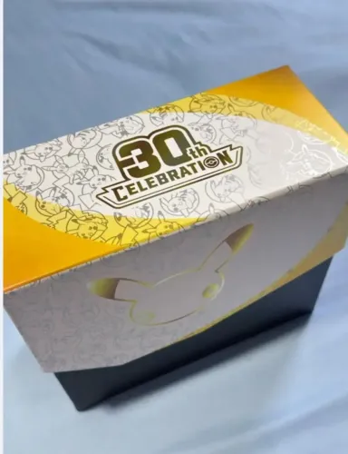 Acessórios ETB Pokémon 30 anos Inglês (Pokémon 30th Anniversary)