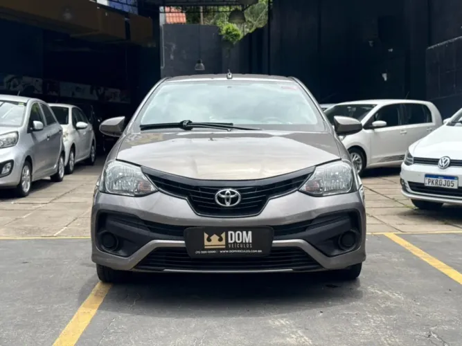 Toyota Etios X 1.3 Flex 16V 5P Mec. 2019