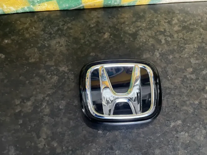 Emblema tampa mala honda hrv 2025