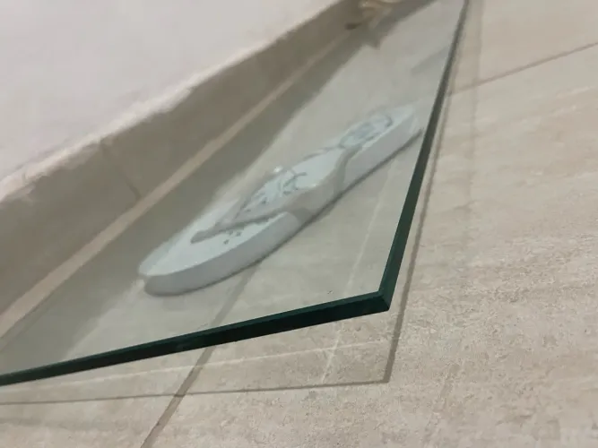 Prateleira de vidro 