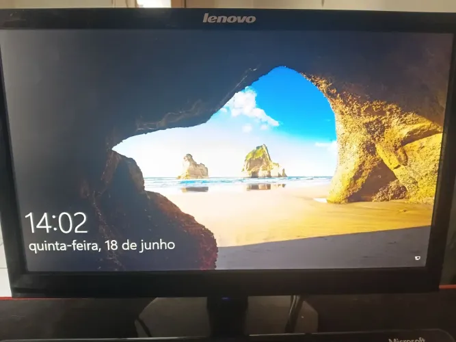 Monitor 18,5 polegadas Lenovo