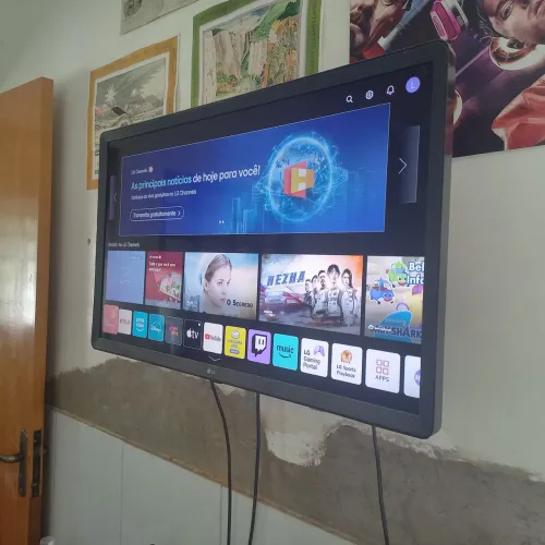 SMART TV LG 32 POLEGADOS FULL HD Semi-nova