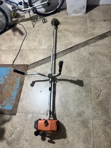 Roçadeira Sthil 120