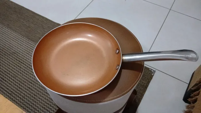 Frigideira grande