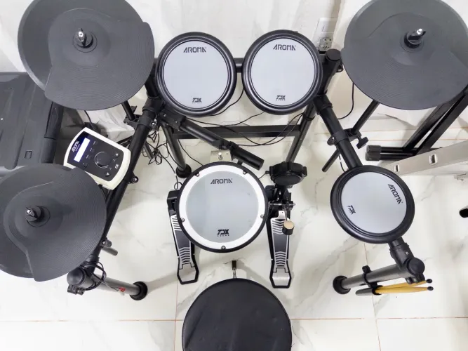 Bateria Eletrônica Aroma TDX-22 Completa - Pouquíssimo Uso