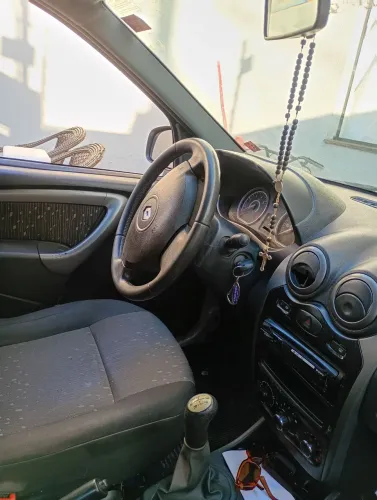 Renault Logan Expres./exp. UP Hi-flex 1.0 16V 4P 2012