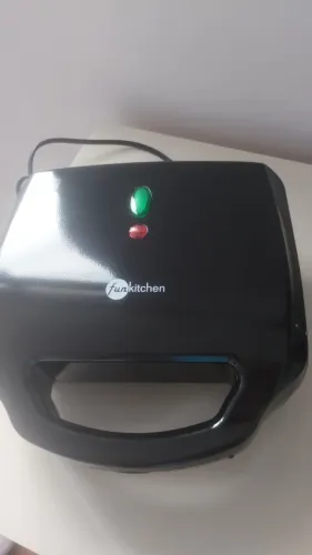 Máquina de crepe suíço da Fun kitchen - nova