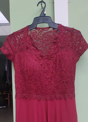 Vestido longo para festa cor Marsala tam. médio