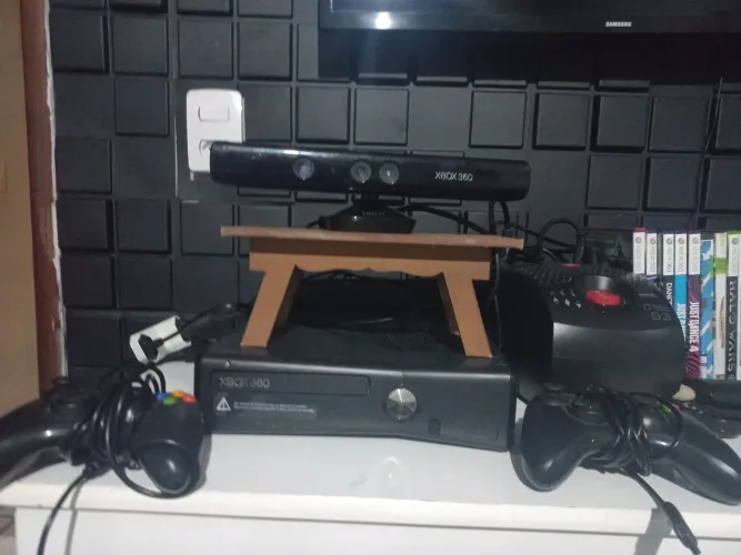 Xbox 360 com Kinect