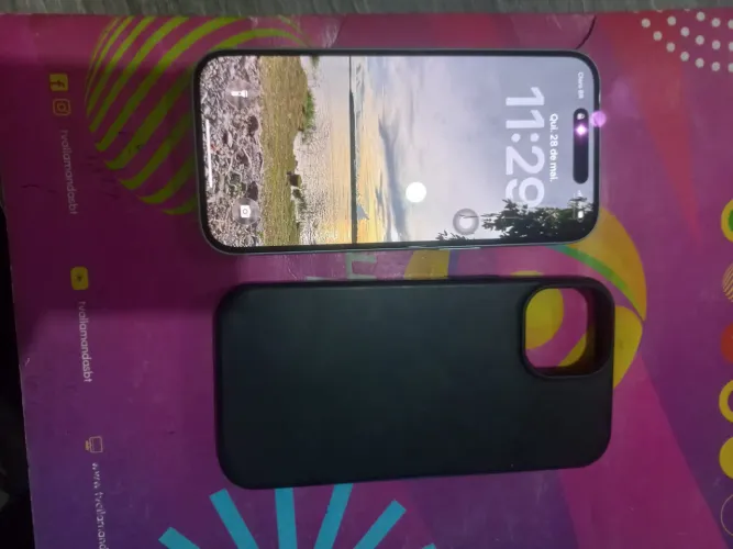 Venda de iPhone 15 dois meses de uso 