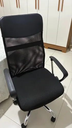 Cadeira de Escritório Presidente Giratória Preto PRE004B Otello