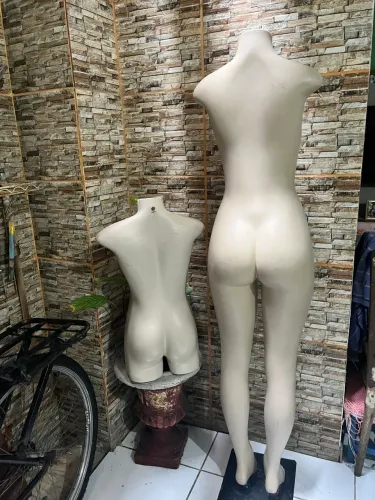 Dois manequins