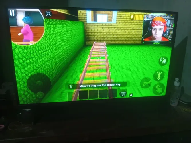 Tv novo 32 polegadas 2 meses de uso