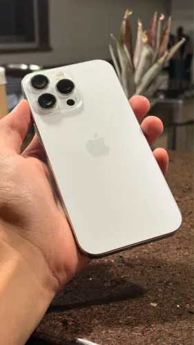 iPhone 16 Pro Max 512gb Branco Titânio