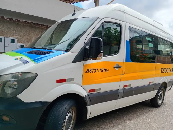 Mercedes-Benz Sprinter 415 Van Luxo T.a. 2.2 Diesel 2019