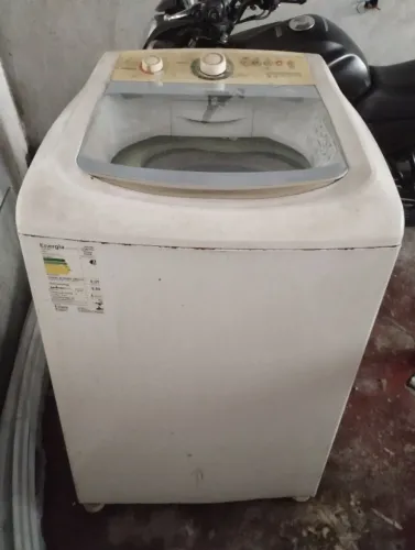 Vendo Máquina de lavar com defeito e máquina tanquinho