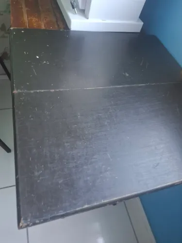 Vendo mesa de madeira 