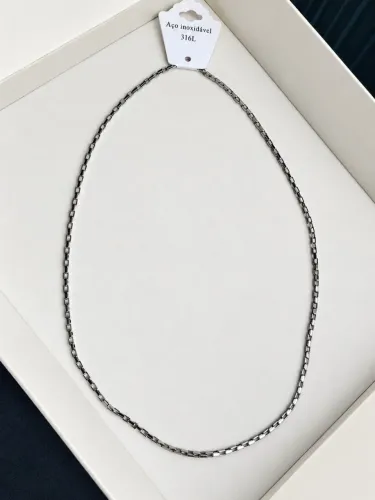 Cordão de aço inoxidável masculino