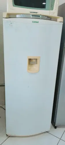Geladeira Consul 220w