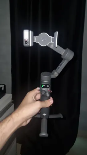 DJI Osmo Mobile 7P com Módulo Multifuncional - Estado de Novo