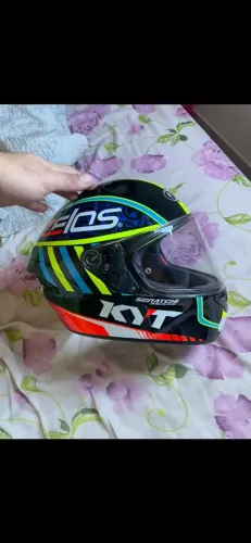 Vendo capacete KYT modelo NF-J, tamanho 60.