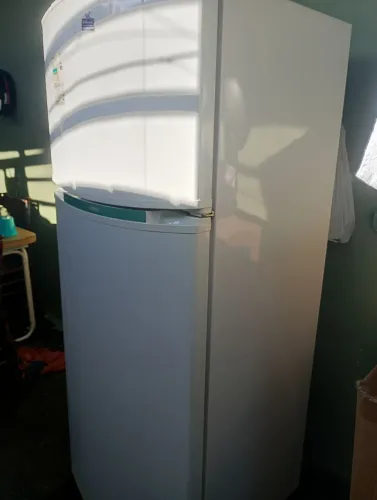 Geladeira pra colocar motor