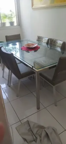 Mesa de Jantar 6 Lugares Vidro + Inox