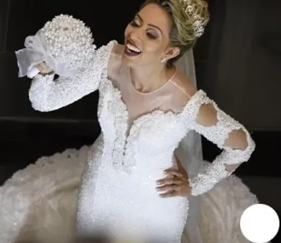 Vestido noiva com pedra swaroski