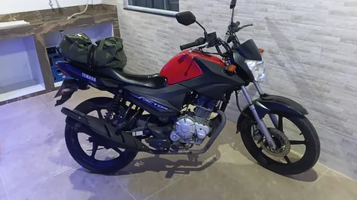 Moto Yamaha 125