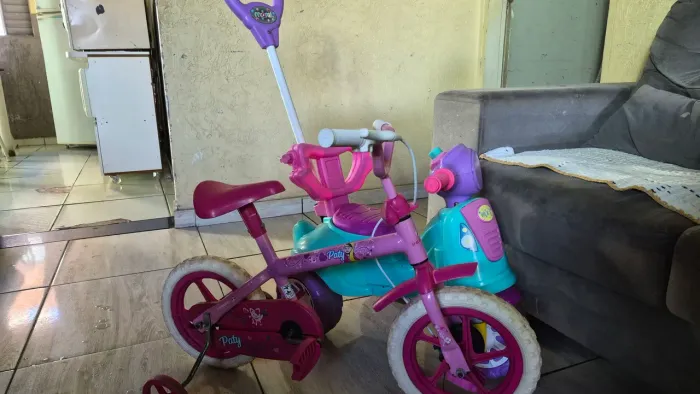 Velotrou e bicicleta feminino