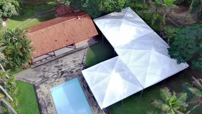 Tenda 10x10 usada
