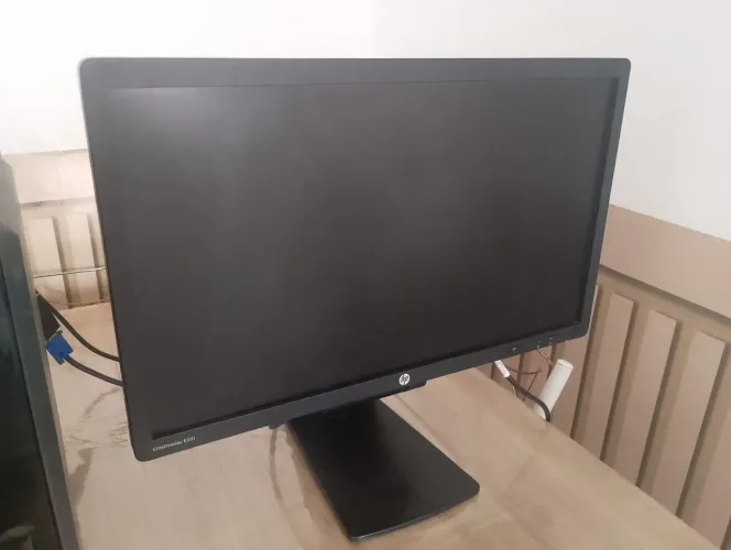 Monitor 23 polegadas PRA VENDER LIGEIRO