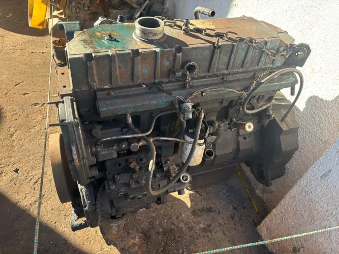 Motor DT 466