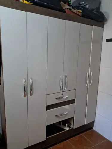 Guarda roupa