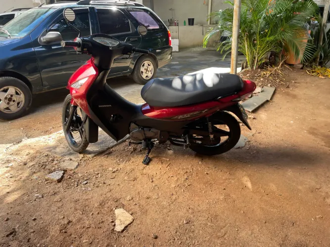 Moto muito nova 