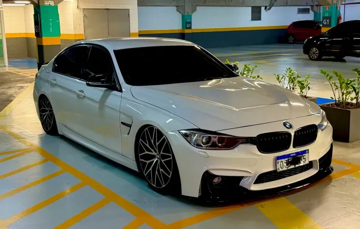 BMW 320I A Modern/sport TB 2.0/a.flex 16V 4P 2014