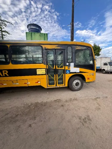 ÔNIBUS ESCOLAR WV MAN 15190 