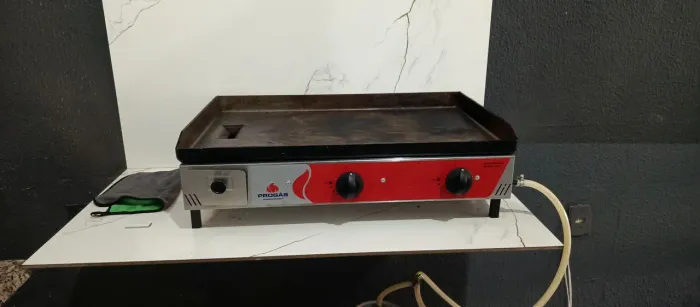 Vendo chapa de lanches progás 