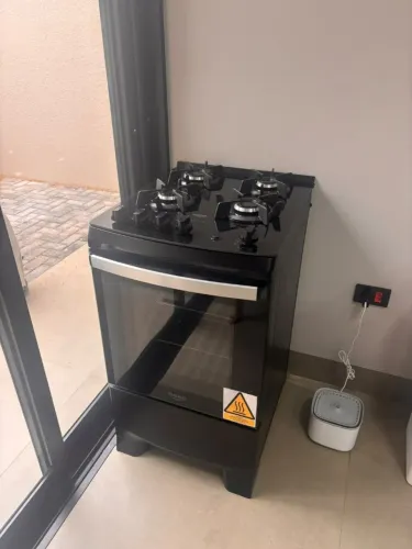 Fogão Dako Supreme 4 Bocas Preto com Forno