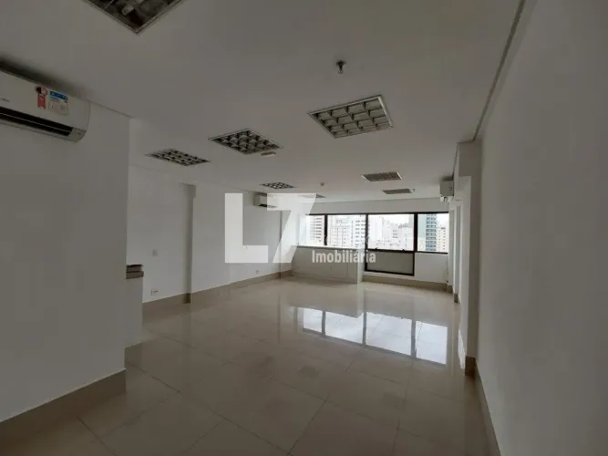Sala Comercial no Condomínio Easy Office  Modernidade e Localização Premium