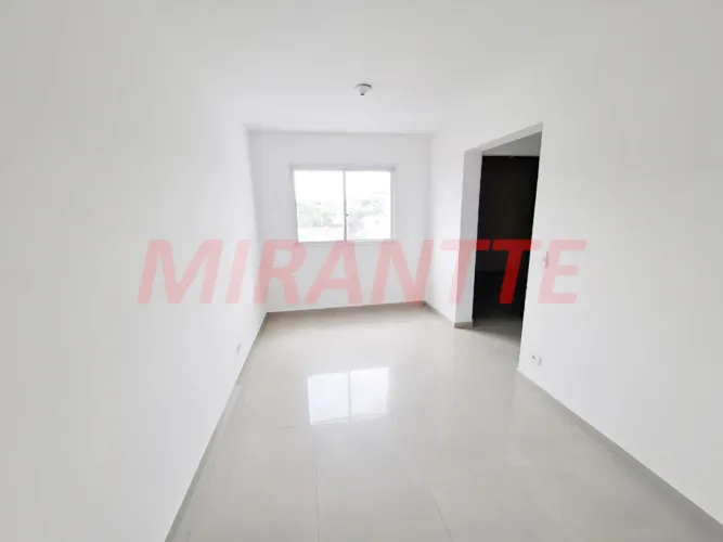 Apartamento de 50m² com 2 quartos em Limão