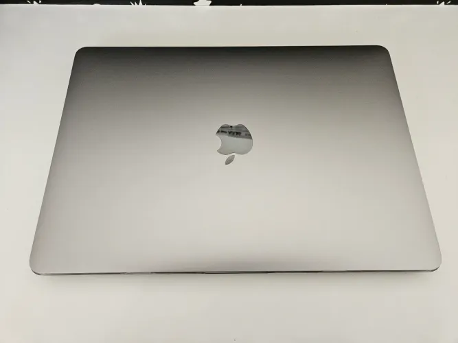 Macbook Pro M1 8GB/256GB Prata
