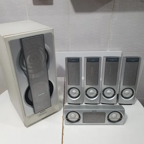 Caixas para home theater philips lx700