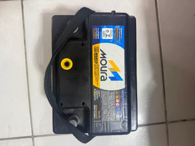 Bateria de Carro - Moura