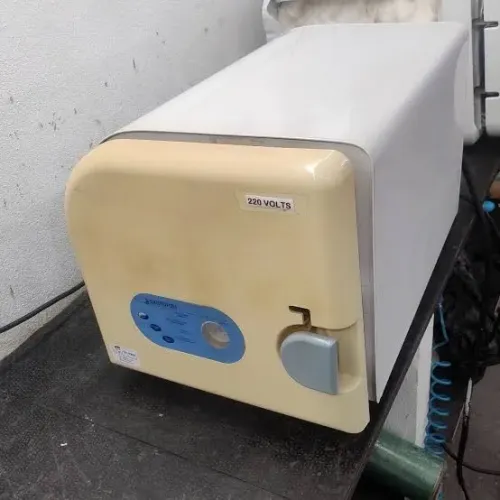 Par de Autoclaves Cristófoli Vitale 18 Litros - 220V (Ideal p/ Consultórios e Estética)