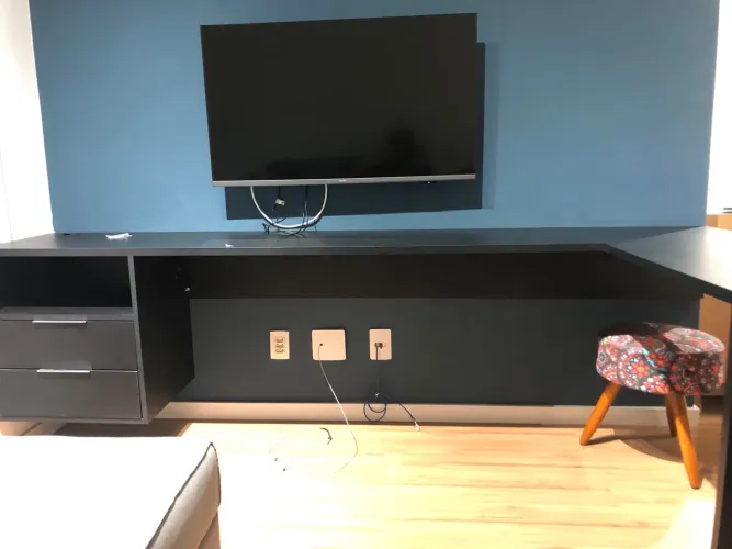 Mesa Em L Premium