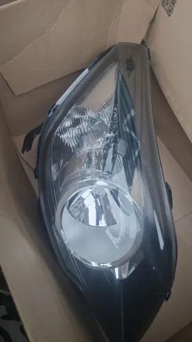 Farol da Montana sport direito original reparo na alça inferior